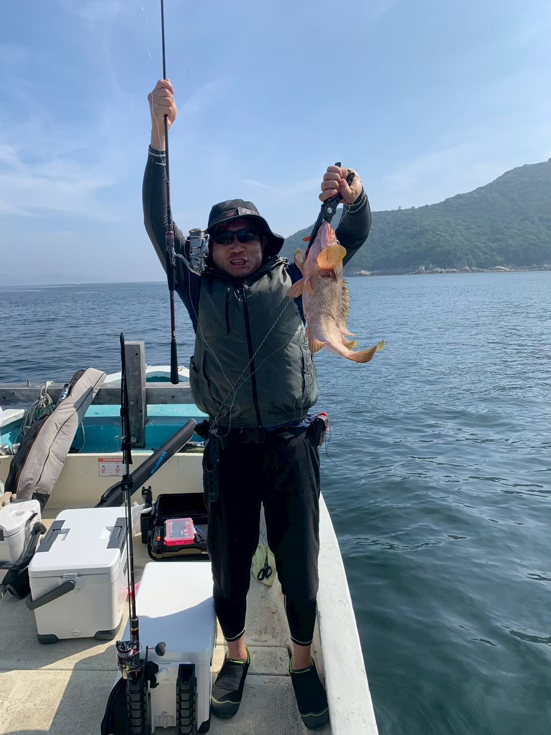 カサゴを釣り上げたお客様